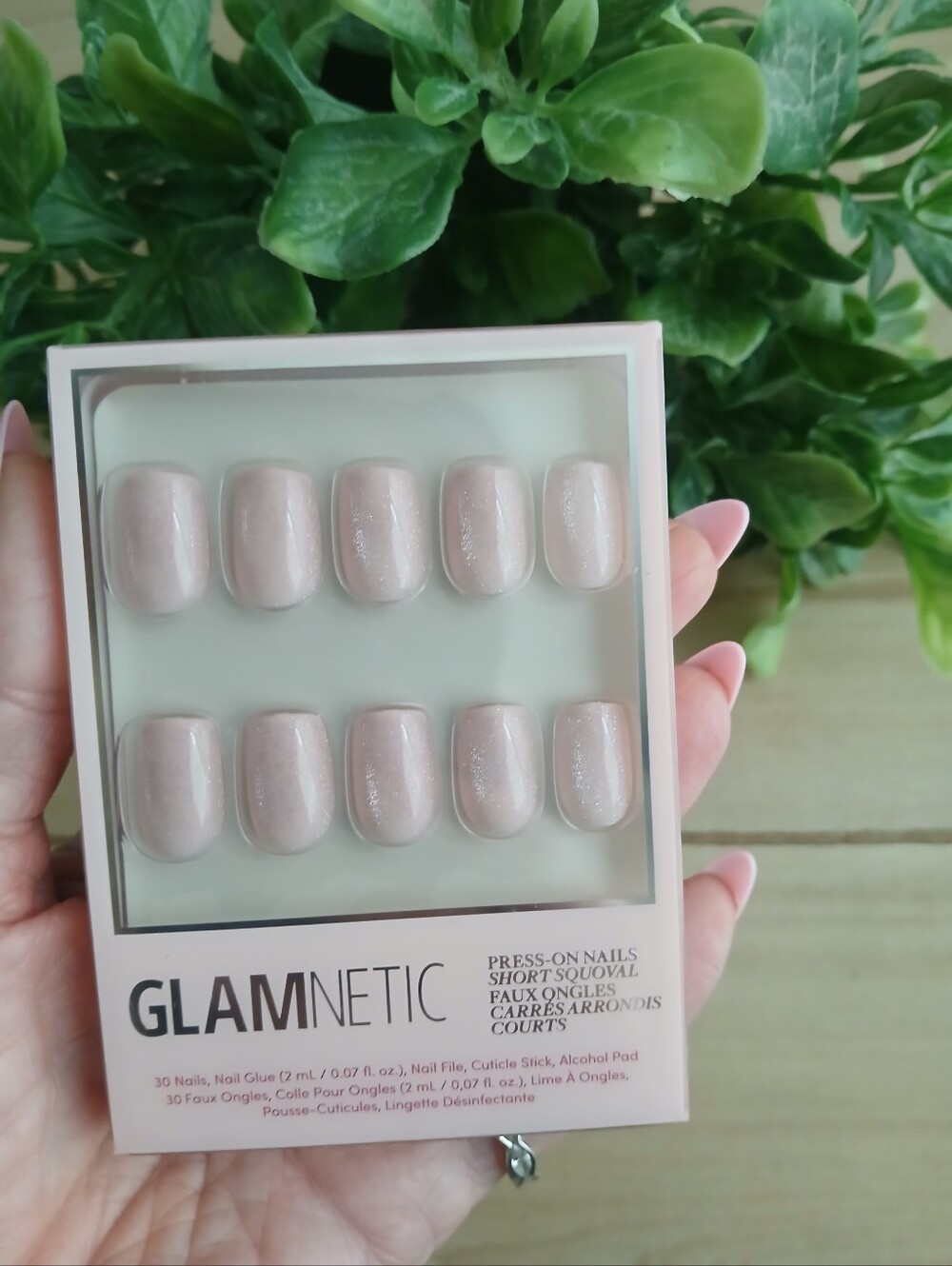 Glamnetic Press-On Nails in Soft Pearl Pink Shimmer Short Squoval - Picture 3 of 4